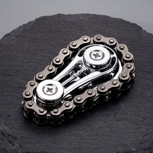 Close‑up CHAIN GEAR GYROSCOPE zinc alloy mechanical gear fidget spinner for stress relief 1