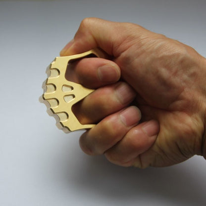 Mini Zaino in Metallo a Due Fori Creativo Portachiavi da Esterno Strumento EDC