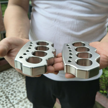 Utensile da esterno ispessito in acciaio a quattro fori