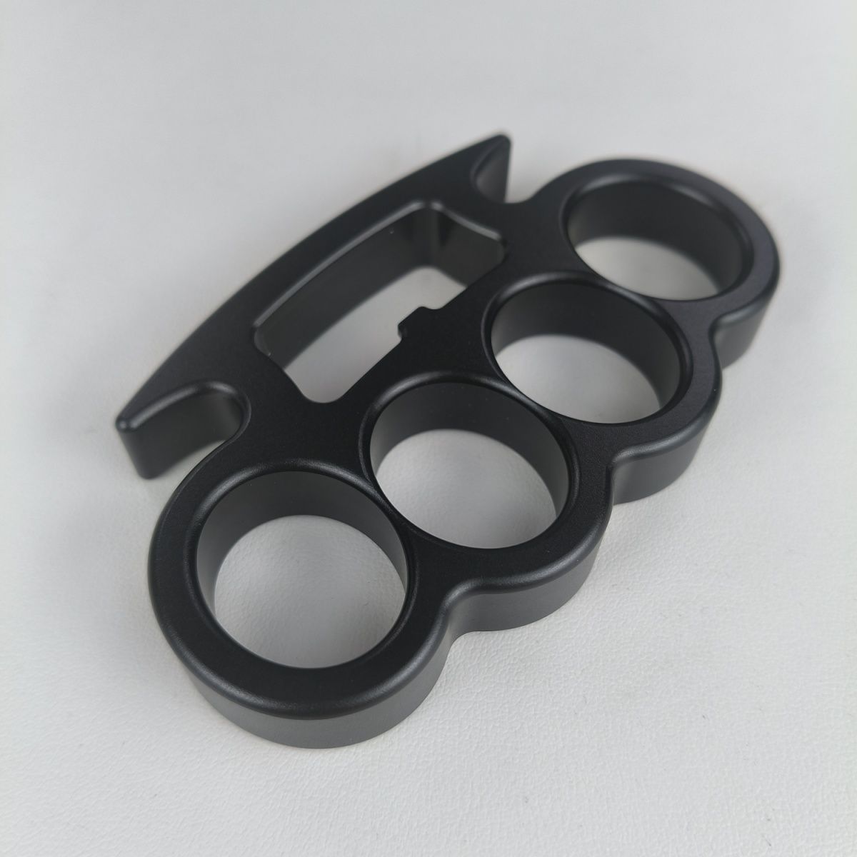 Klassischer Flaschenöffner EDC Outdoor-Tool
