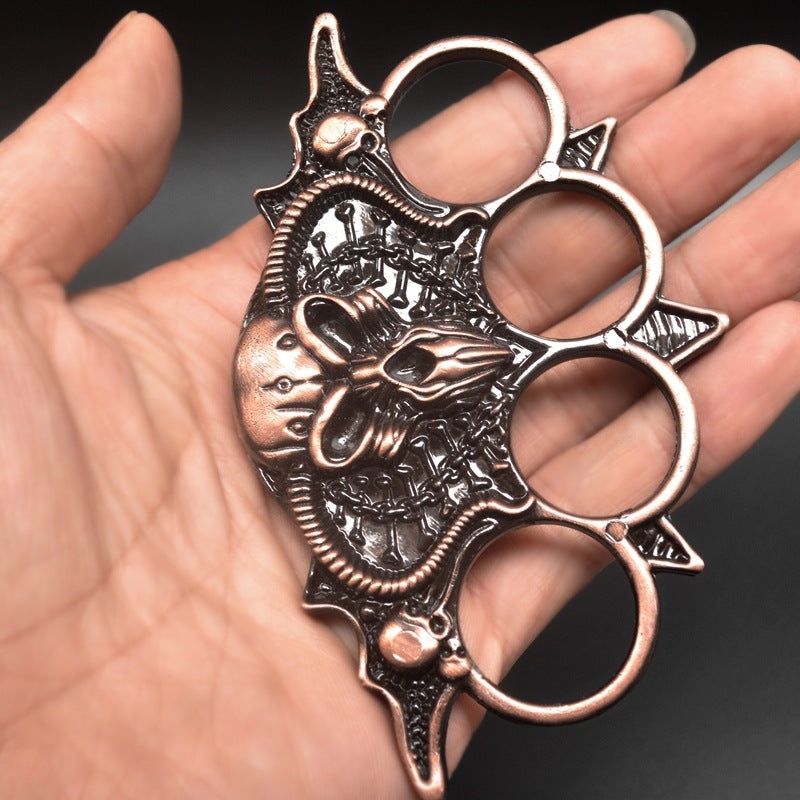 Vintage Bearded‑Skull Zinc Alloy EDC Hobby Collectible Ornament