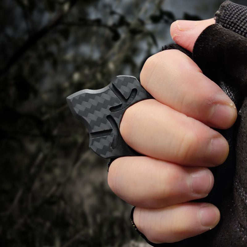 Verschiedene Arten von Kohlefaser-Einzelfinger-Schlüsselanhänger-Rucksack-Outdoor-Werkzeug
