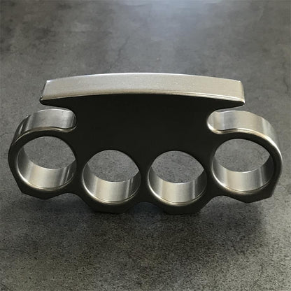 Das KING Stonewashed Outdoor-Werkzeug aus Stahl