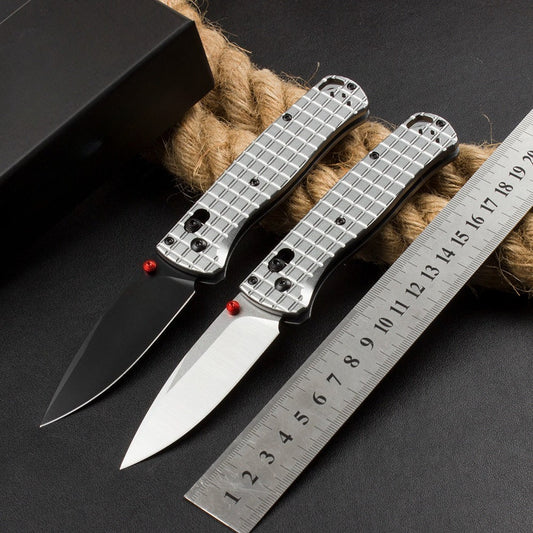 BM535 Bk-4 Utensile Pieghevole da Esterno in D2 con Manico in Alluminio a Quadretti