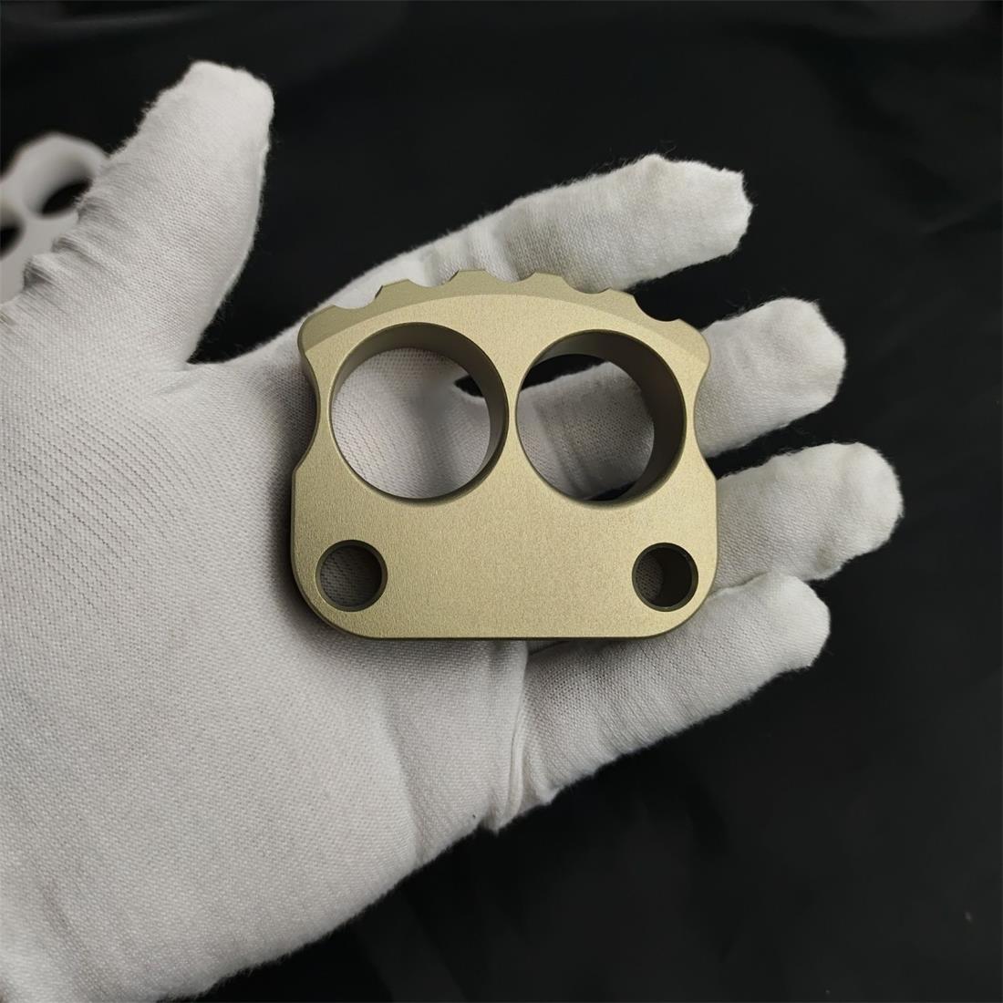 Mini Teschio in Alluminio Ispessito a Due Fori, Strumento EDC Portatile