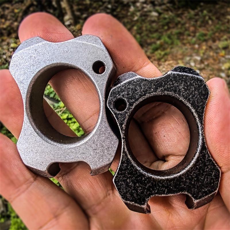 Multifunktionaler Mini-Stahl-Flaschenöffner Outdoor EDC Werkzeug
