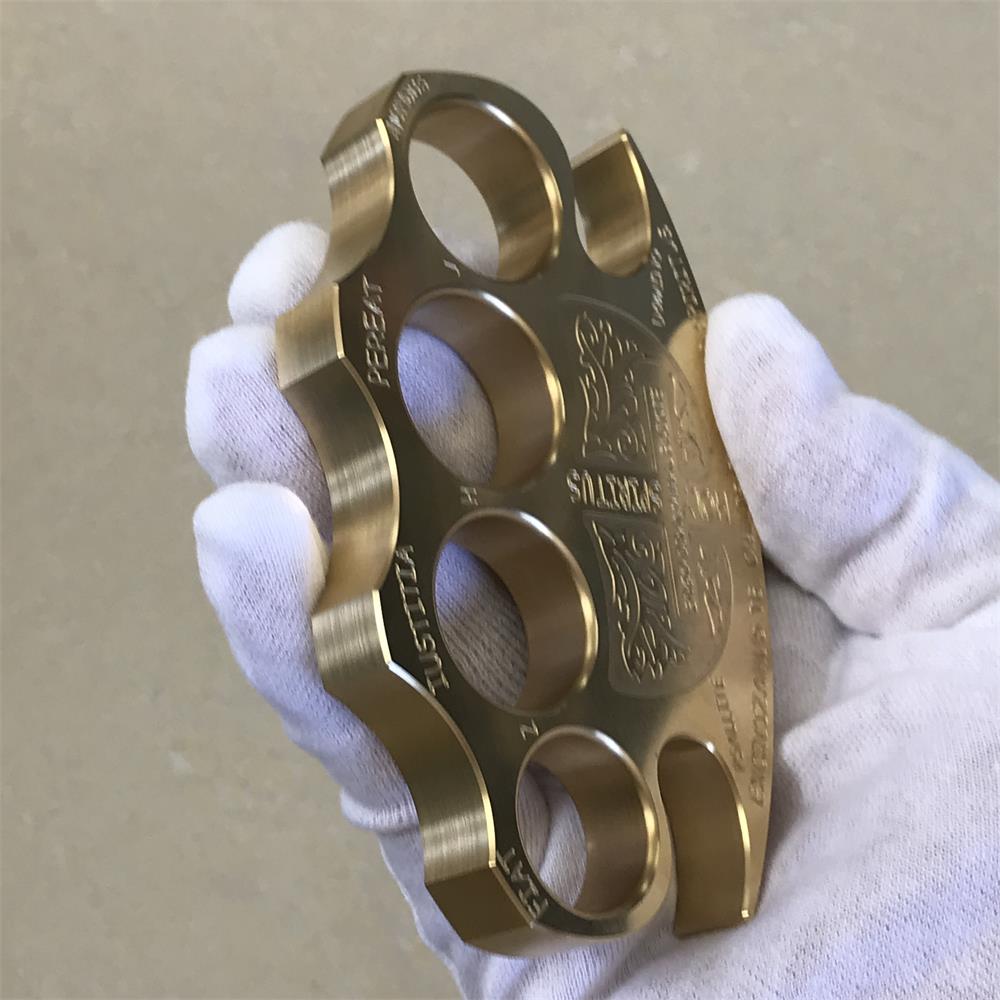 Robustes Messing EDC Outdoor-Werkzeug