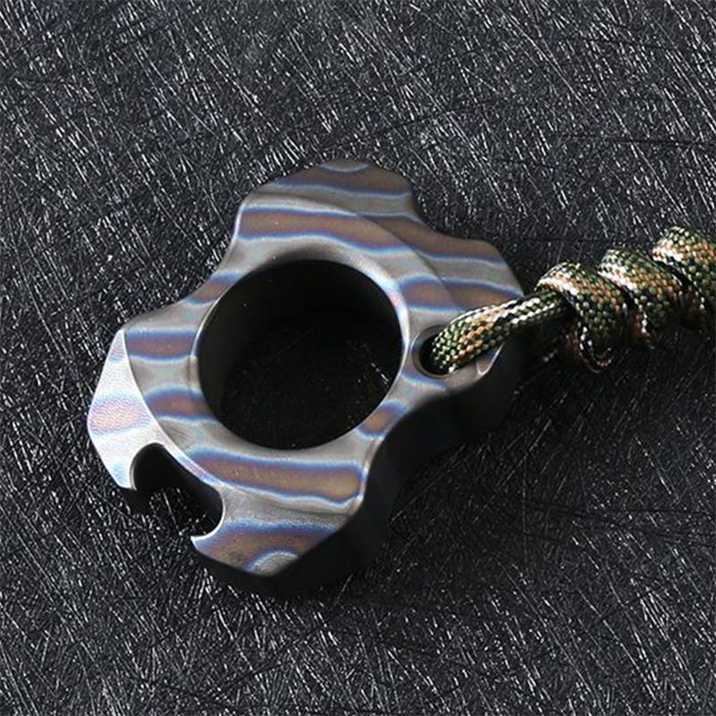 Mini-Flaschenöffner aus Titan, tragbarer Anhänger, Rucksack-Schlüsselanhänger