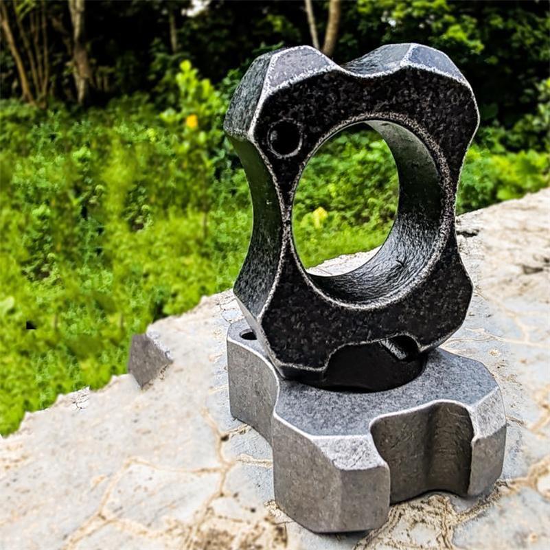 Multifunktionaler Mini-Stahl-Flaschenöffner Outdoor EDC Werkzeug