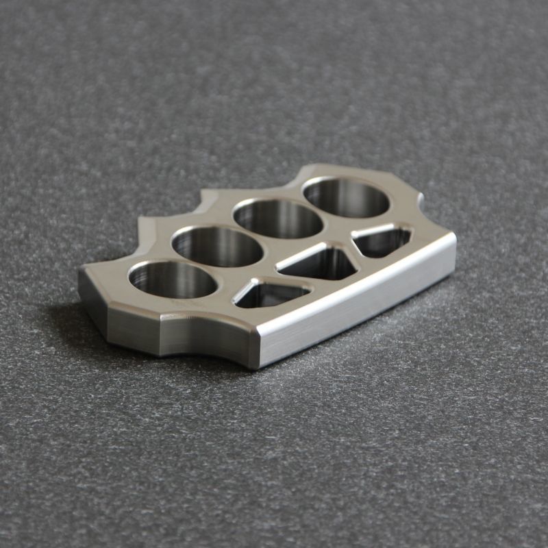 Attrezzo da Esterno in Acciaio Inox 304, a Forma di Erba, Squisita, con Foro Grande