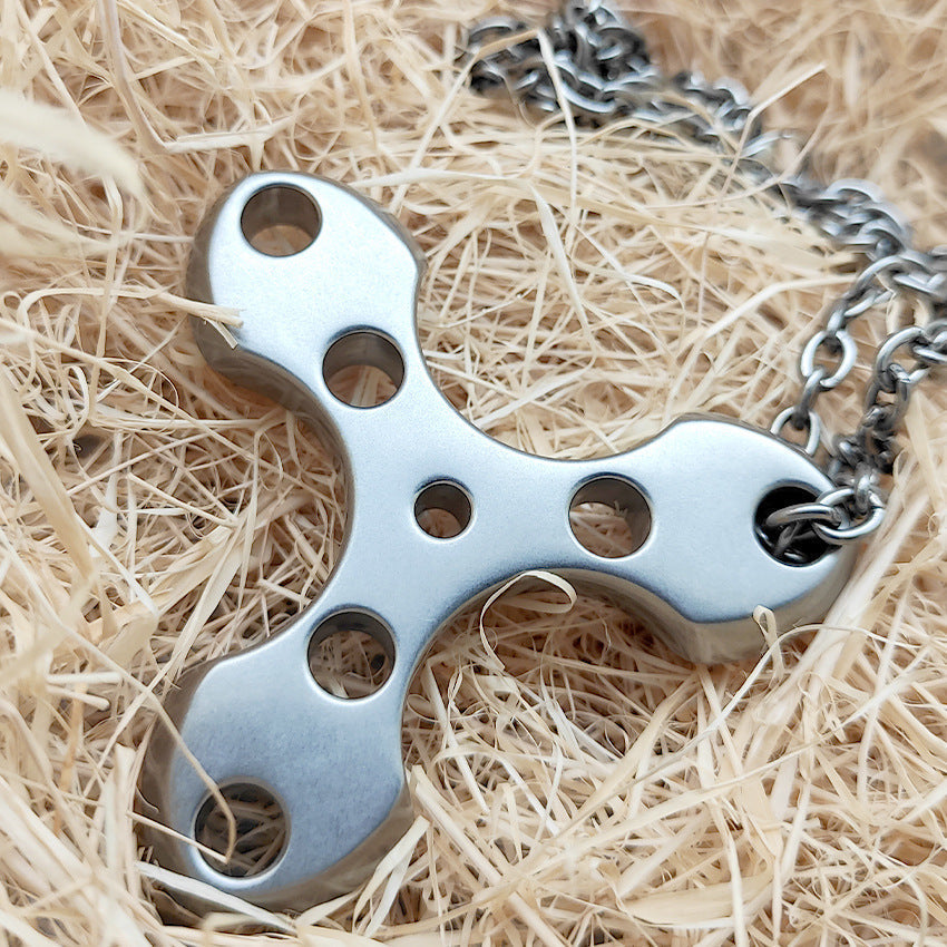 Titan-Halskette EDC-Werkzeug