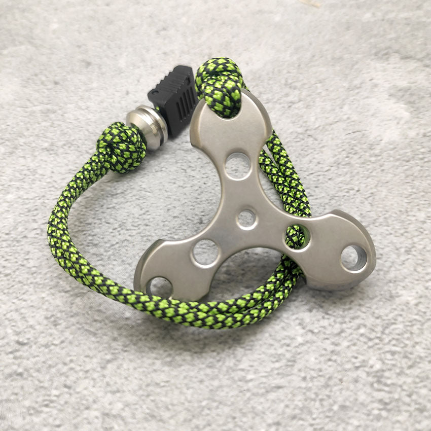 Titan-Halskette EDC-Werkzeug