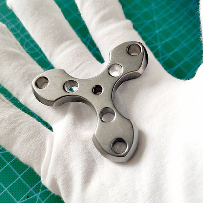 Titan-Halskette EDC-Werkzeug