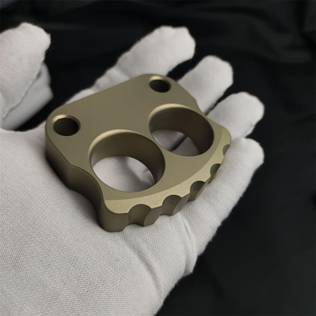 Mini Teschio in Alluminio Ispessito a Due Fori, Strumento EDC Portatile