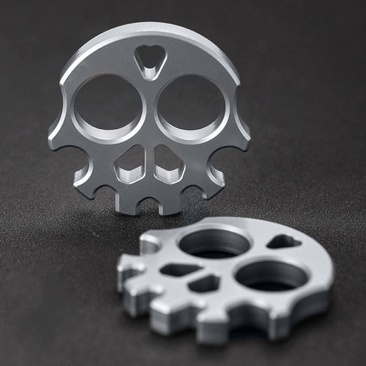 Strumento EDC multifunzionale a teschio con placcatura in titanio argento superficiale