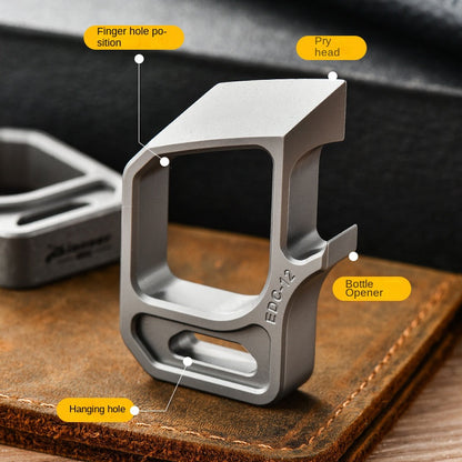 Multifunktionaler Anhänger Flaschenöffner aus Titan Outdoor-Tool