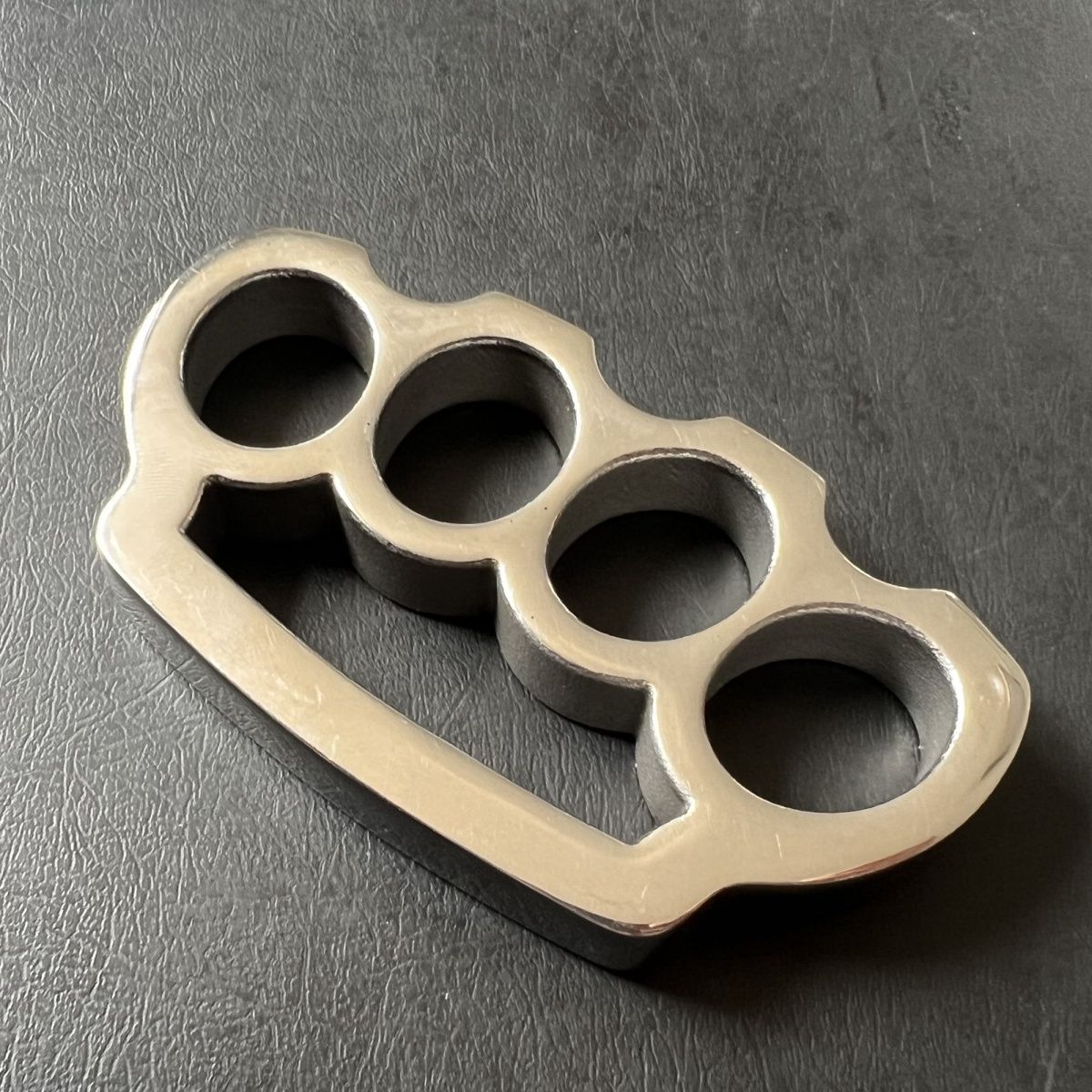 Outdoor Classic Tool with Or Without Parachute Rope