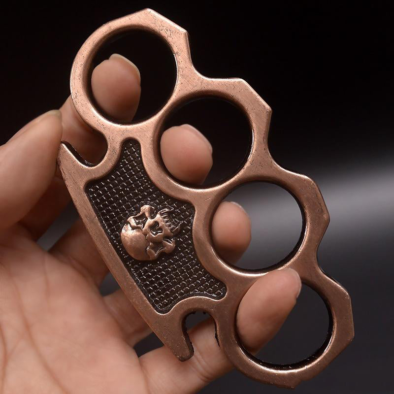 EDC-Outdoorwerkzeug mit kleinem Totenkopfmuster
