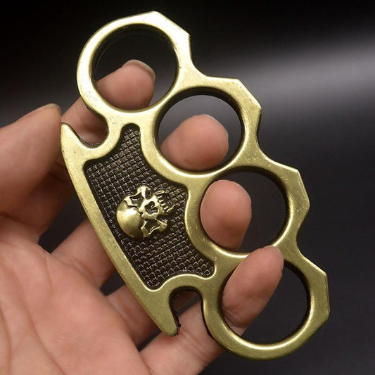 EDC-Outdoorwerkzeug mit kleinem Totenkopfmuster