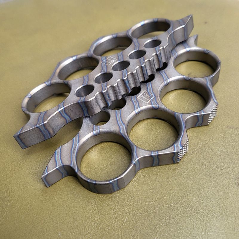 TC4 Titanlegierung Kreatives EDC Outdoor-Werkzeug