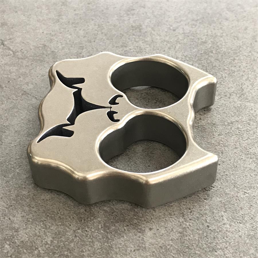 Dog Head Titanium Backpack Tool Two-hole Outdoor EDC Keychain Easy Carry