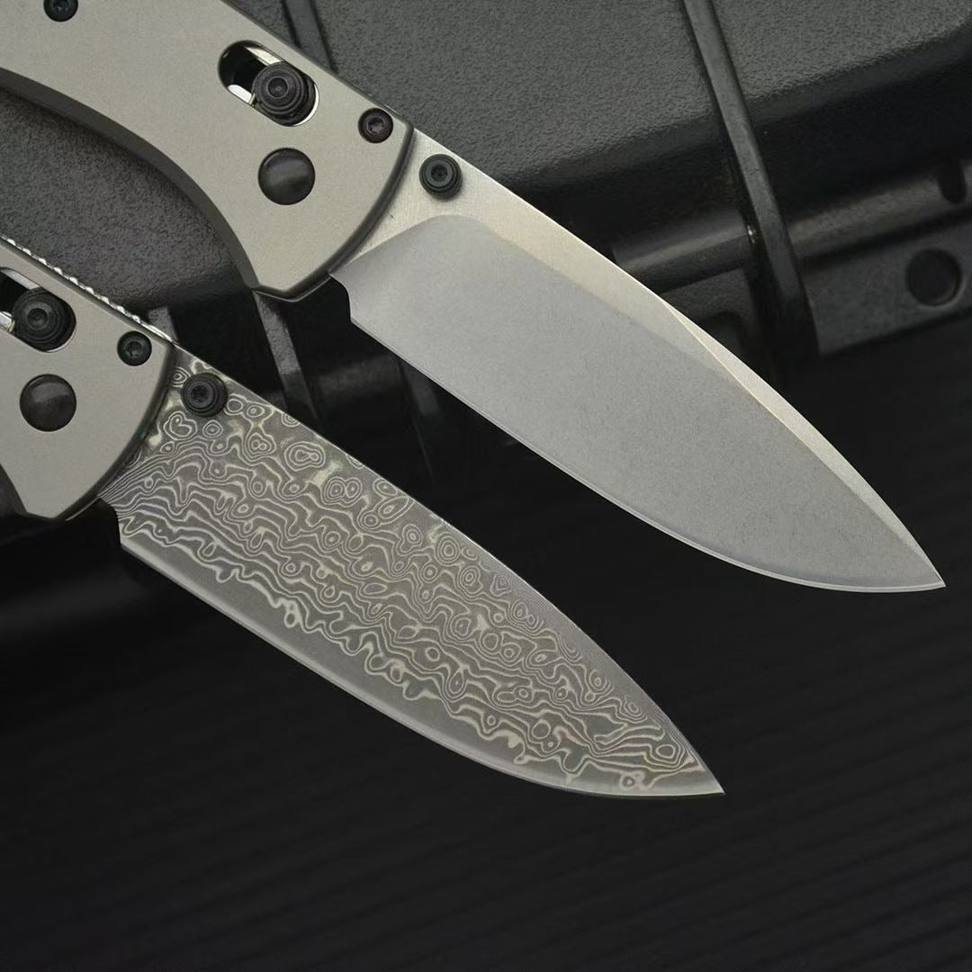 BM535 Flaches Titan-Griff Damast Outdoor-Klappwerkzeug