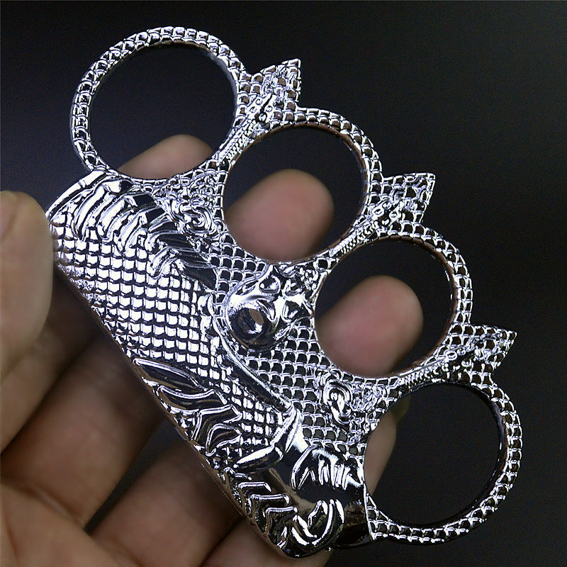 Sea Pattern Four‑Finger Zinc Alloy Hobby Decor Collectible