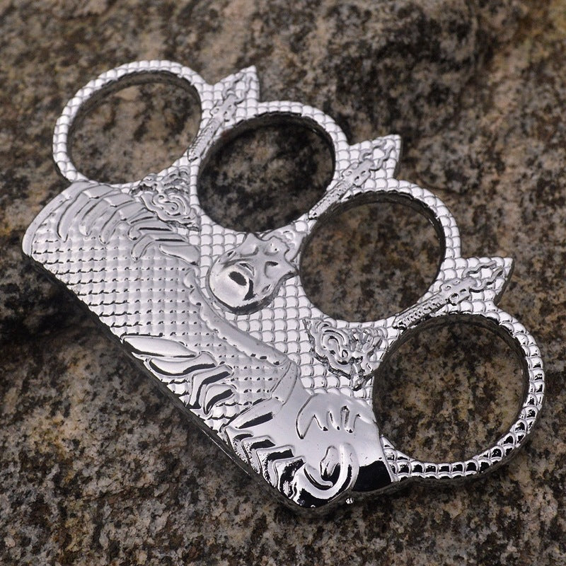 Sea Pattern Four‑Finger Zinc Alloy Hobby Decor Collectible