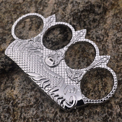 Sea Pattern Four‑Finger Zinc Alloy Hobby Decor Collectible