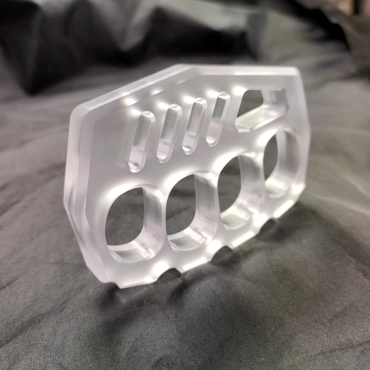 Defender PC Kunststoff Schlagring ohne Metall