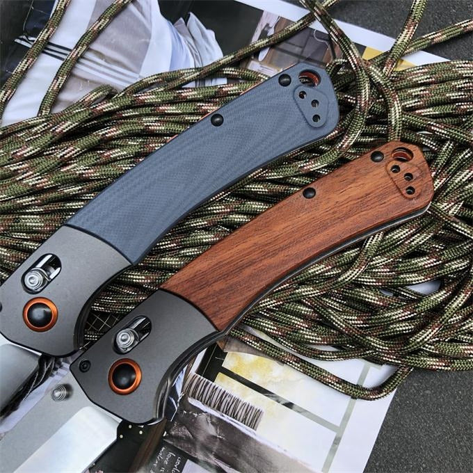 BM15080 Griff aus G10 und Sandelholz Outdoor Klappwerkzeug