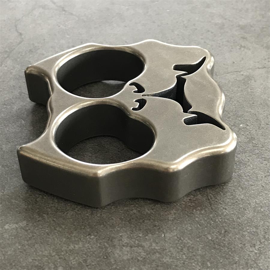 GODEDC Titan TC21 Hundekopf-Zwei-Loch-Outdoor-Werkzeug