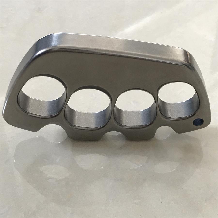Kreatives stonewashed, poliertes Outdoor-Werkzeug aus Titan mit großer Öffnung