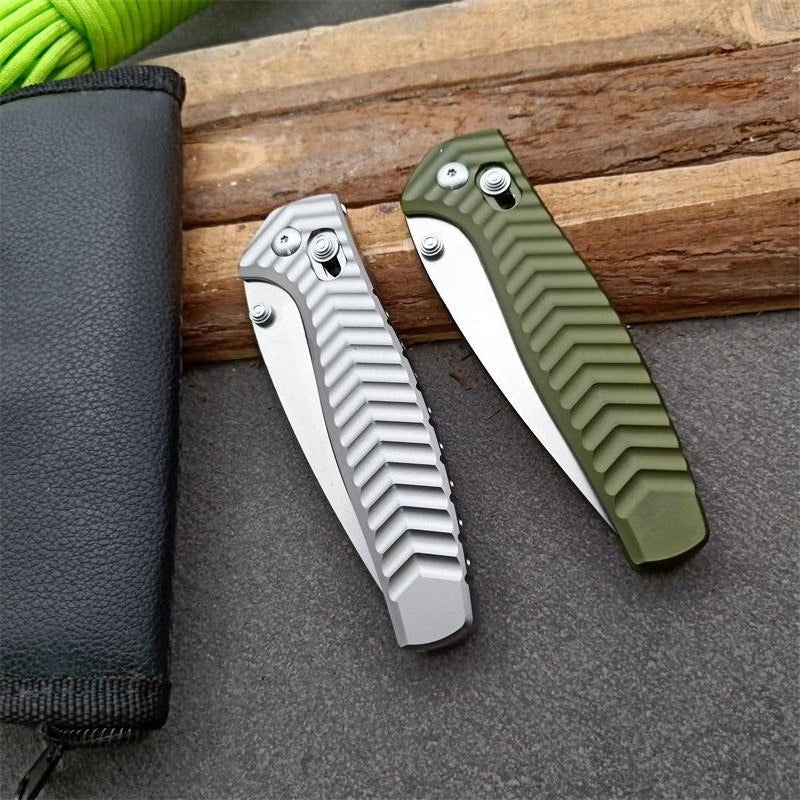 BM781 Utensile Pieghevole da Esterno in Acciaio D2 Verde